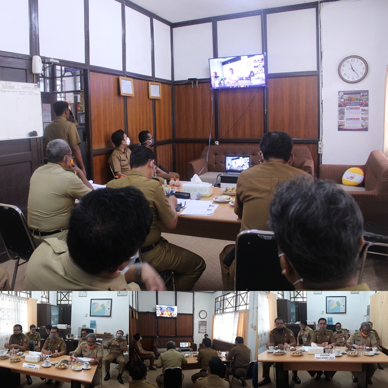 Video Coference dengan Kemendagri - (Ada 6 foto)