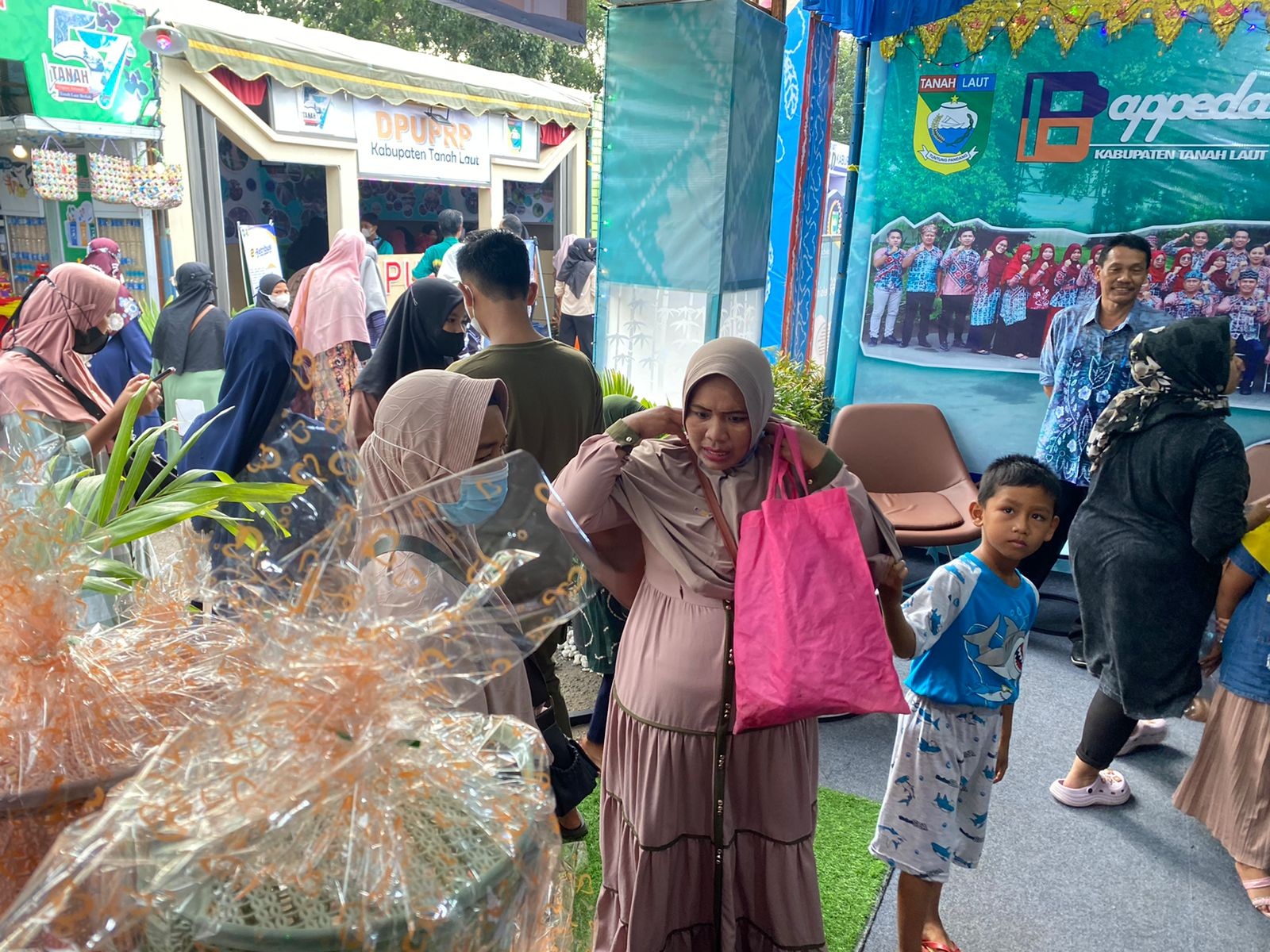 Stand Bappeda Hari Ke-3 Stand Bappeda Hari Ke-3